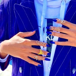 Bishop Knuckle Ring